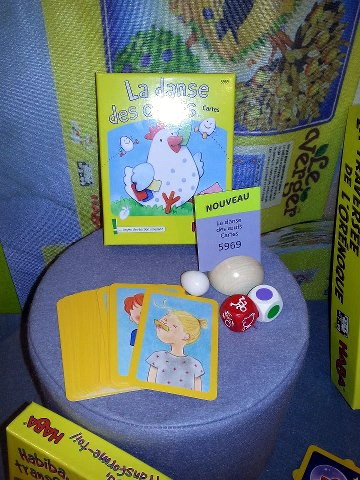 http://www.jugamostodos.org/images/stories/Autores/RobertoF/eiertanz%20kartenspiel%20-%2002.jpg