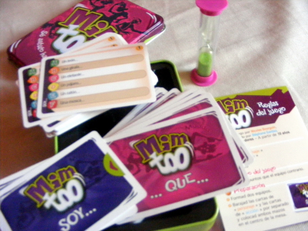 http://www.jugamostodos.org/images/stories/Juegos/JuegosEspana/Asmodee/mimtoo%20-%2002.jpg