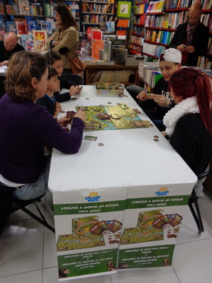 http://www.jugamostodos.org/images/stories/Juegos/JuegosEspana/GalileoNenos/Taller_9.JPG