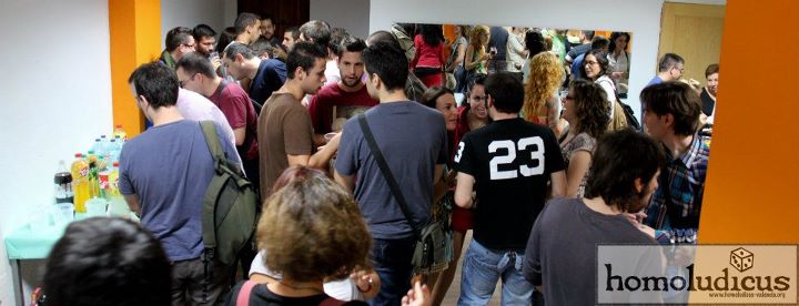 http://www.jugamostodos.org/images/stories/NoticiasEspana/2011/homoludicus%20valencia%20-%2003.jpg