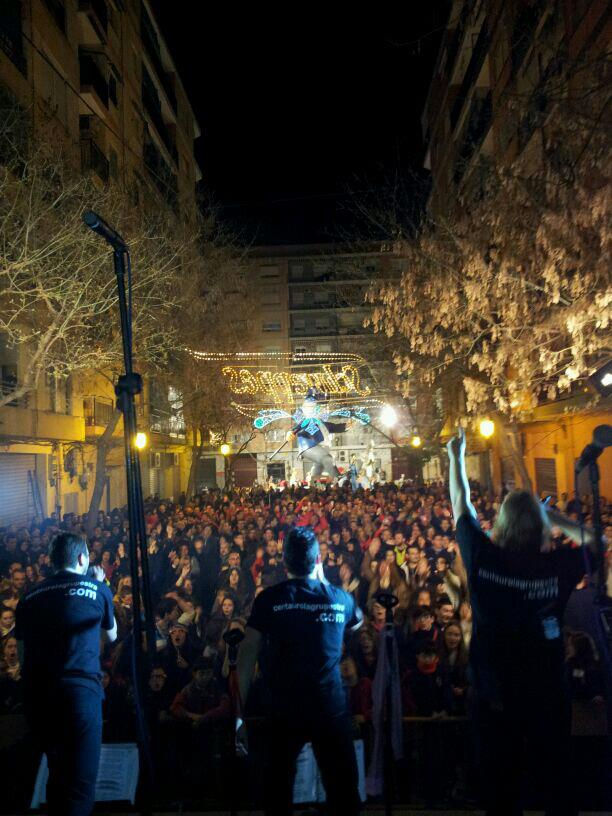 http://www.jugamostodos.org/images/stories/NoticiasEspana/2013/la%20banca%20gana%20-%2011.jpg