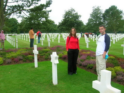 http://www.jugamostodos.org/images/stories/NoticiasJugamosTodos/2008/2008-09-28%20-%20memorial%20usa%20-%2002.jpg