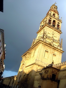 http://www.jugamostodos.org/images/stories/NoticiasJugamosTodos/2010/2010-05-13%20-%20patios%20-%2003.jpg
