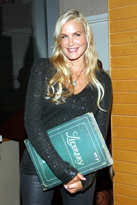 Daryl Hannah Daryl Hannah
