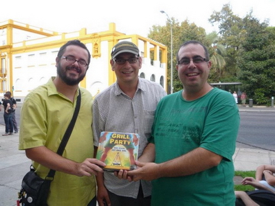http://www.jugamostodos.org/images/stories/NoticiasMundo/2011/grill%20party%20-%2006.jpg