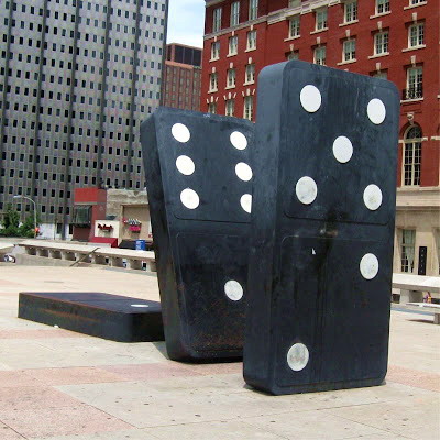 Your move (Thomas Paine Plaza, Philadelphia, USA) Your move (Thomas Paine Plaza, Philadelphia, USA)